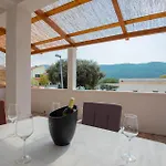 Lovely In With House Sea View Ferienhaus Grebaštica