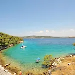 Lovely Home In Grebastica With House Sea View * Grebaštica