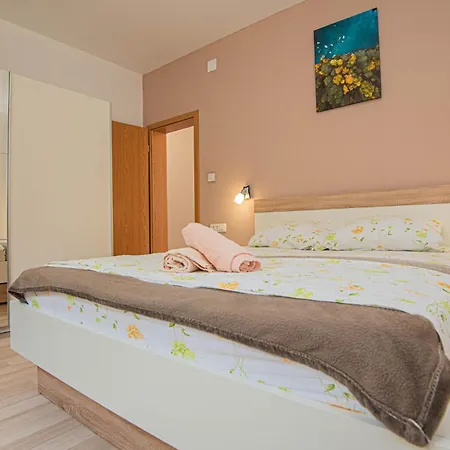 Lovely In With House Sea View Tatil Evi *